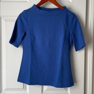 Women’s Talbots blue shirt size P